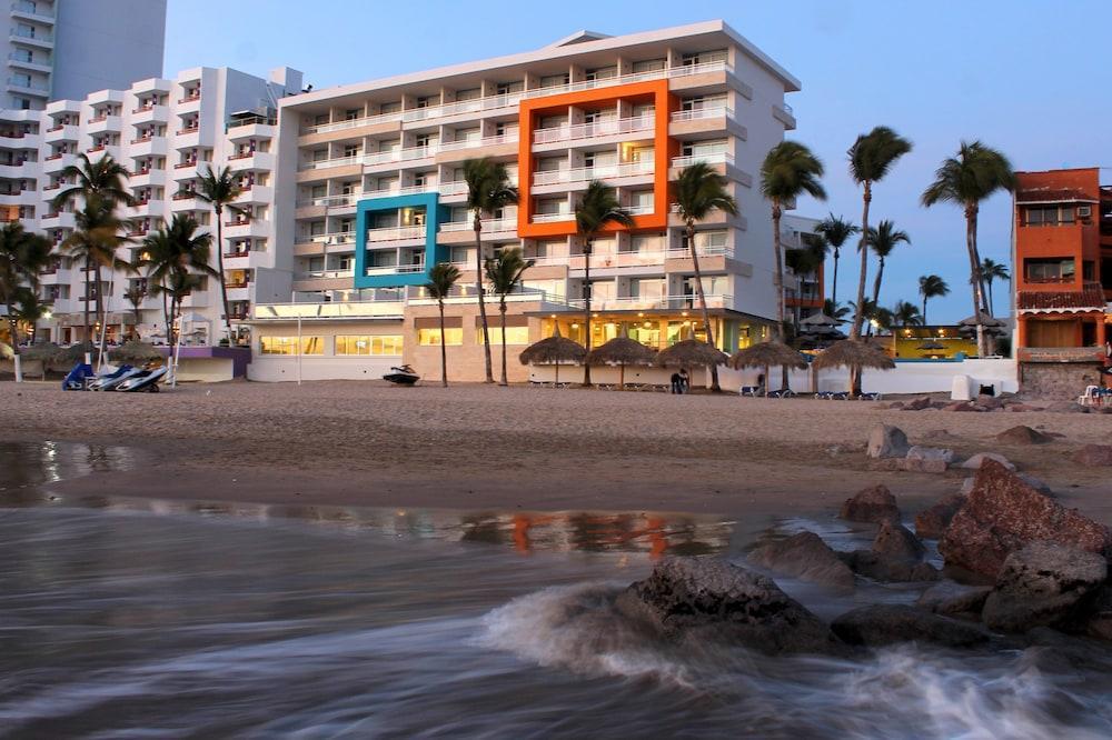 Star Palace Beach Hotel マサトラン エクステリア 写真