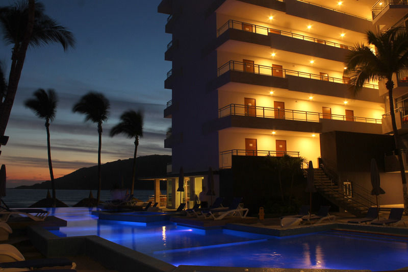 Star Palace Beach Hotel マサトラン エクステリア 写真